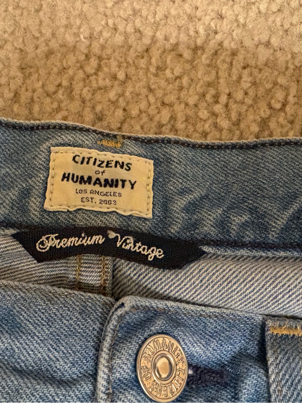 CITIZENS OF HUMANITY ESTELLA DAY TRIP FRAY HIGH-RISE ANKLE FLARE JEANS size 23 - Picture 5 of 12